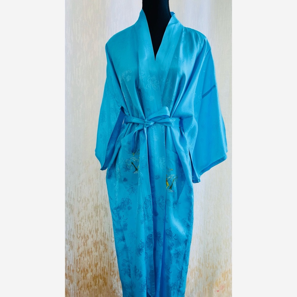 Vintage Golden Dragon bright Sky Blue Kimono with embroidered Chinese garden